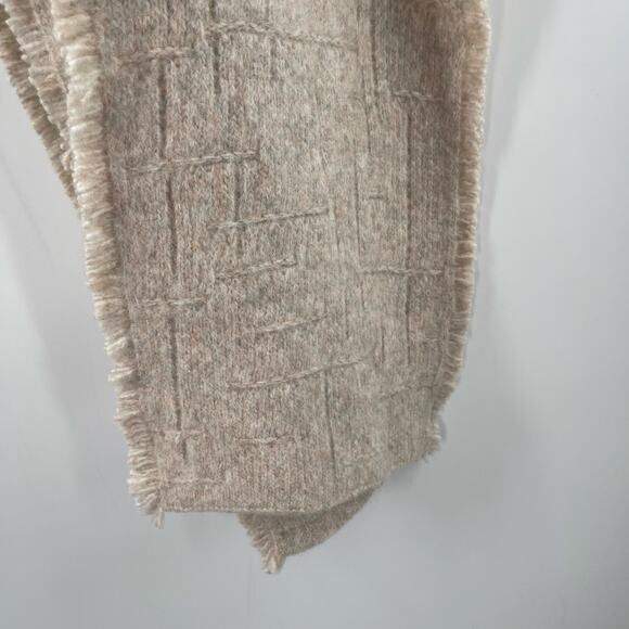 FRAAS The Scarf Company Wool Blend Fringe Oatmeal Cozy Textured Grid Winter - Picture 7 of 10